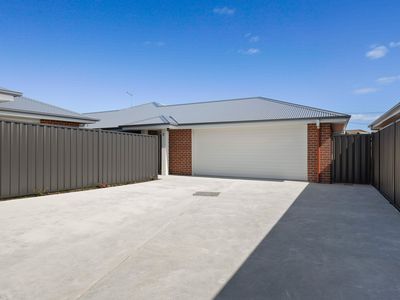 2 / 21 Sandscape Court, Hadspen