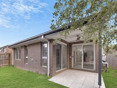 53 Keira Circuit, Werribee