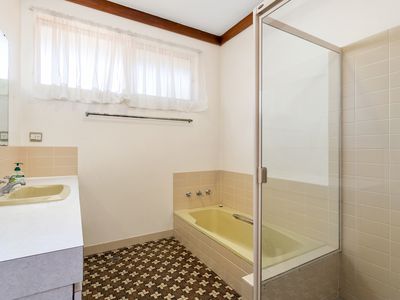 246 Riseley Street, Booragoon
