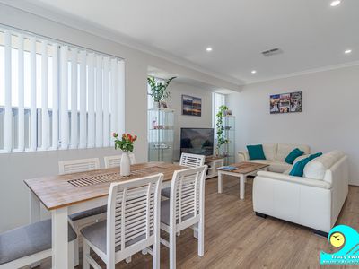 2 Paluma Grove, Yanchep