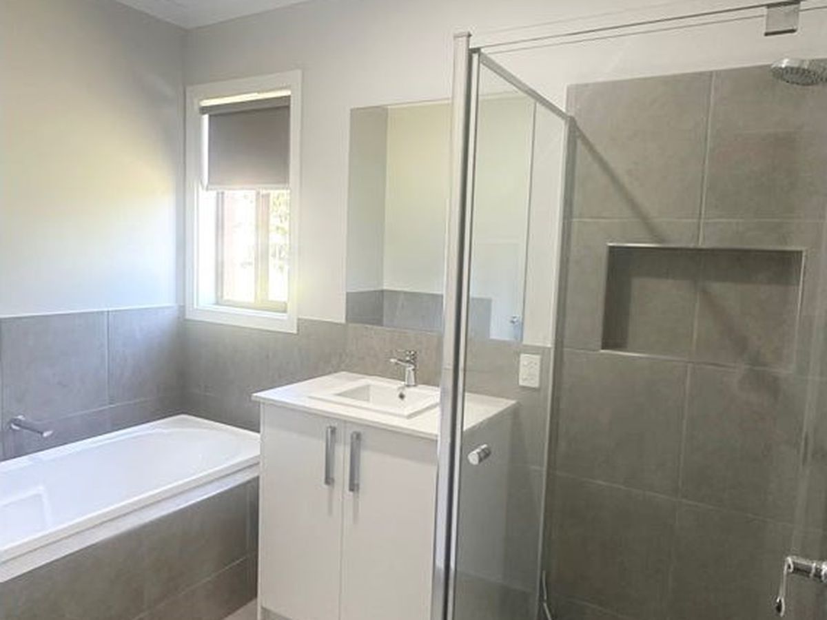 37 Simkins Drive, Benalla
