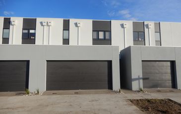 7 TAGORE WALK, Officer