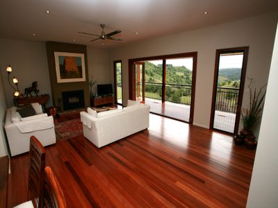 38 Main Street, Montville