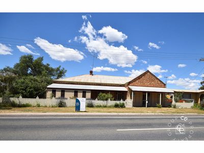 15-18 Halfway House Road, Sedan