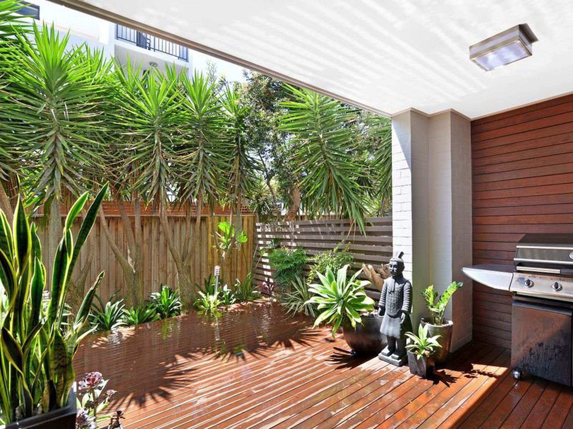 25 / 9-19 Myrtle Street, Botany