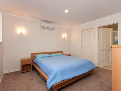 14 / 12 Grant Close, Berwick
