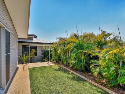 10 Tall Street, Johnston