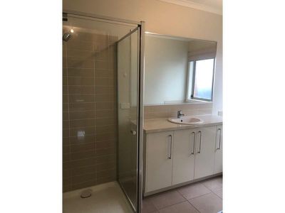 2 / 95 Cox Road, Norlane