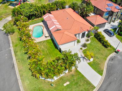 2 Deal Cove, Arundel