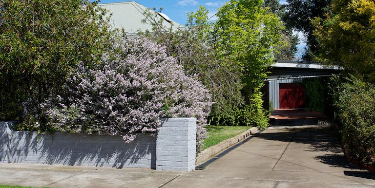 24 Kirkland Avenue, Euroa