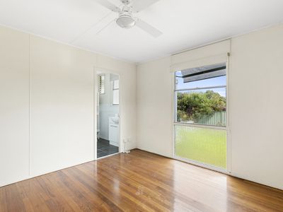 11 HOWE STREET, Seymour