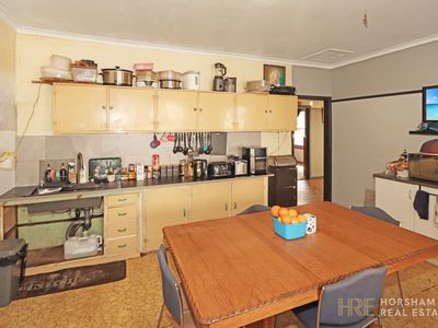 27 Taverner Street, Berriwillock