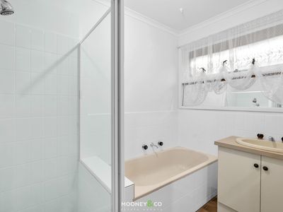 5 Francis Court, Narre Warren
