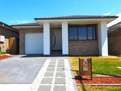 61 Holden Drive, Oran Park