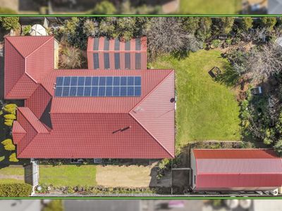 16 Huntingdale Close, Cranbourne