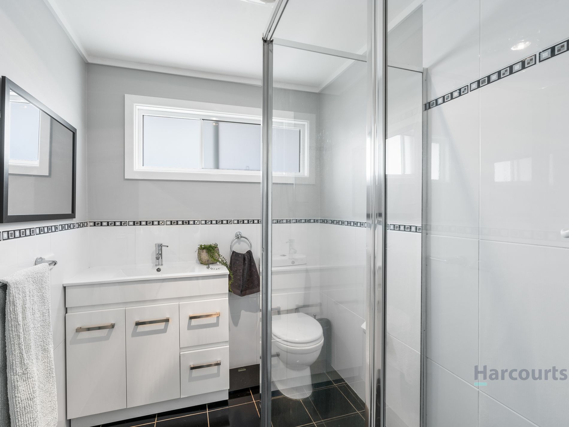 6 Edwin Avenue, Lake Conjola