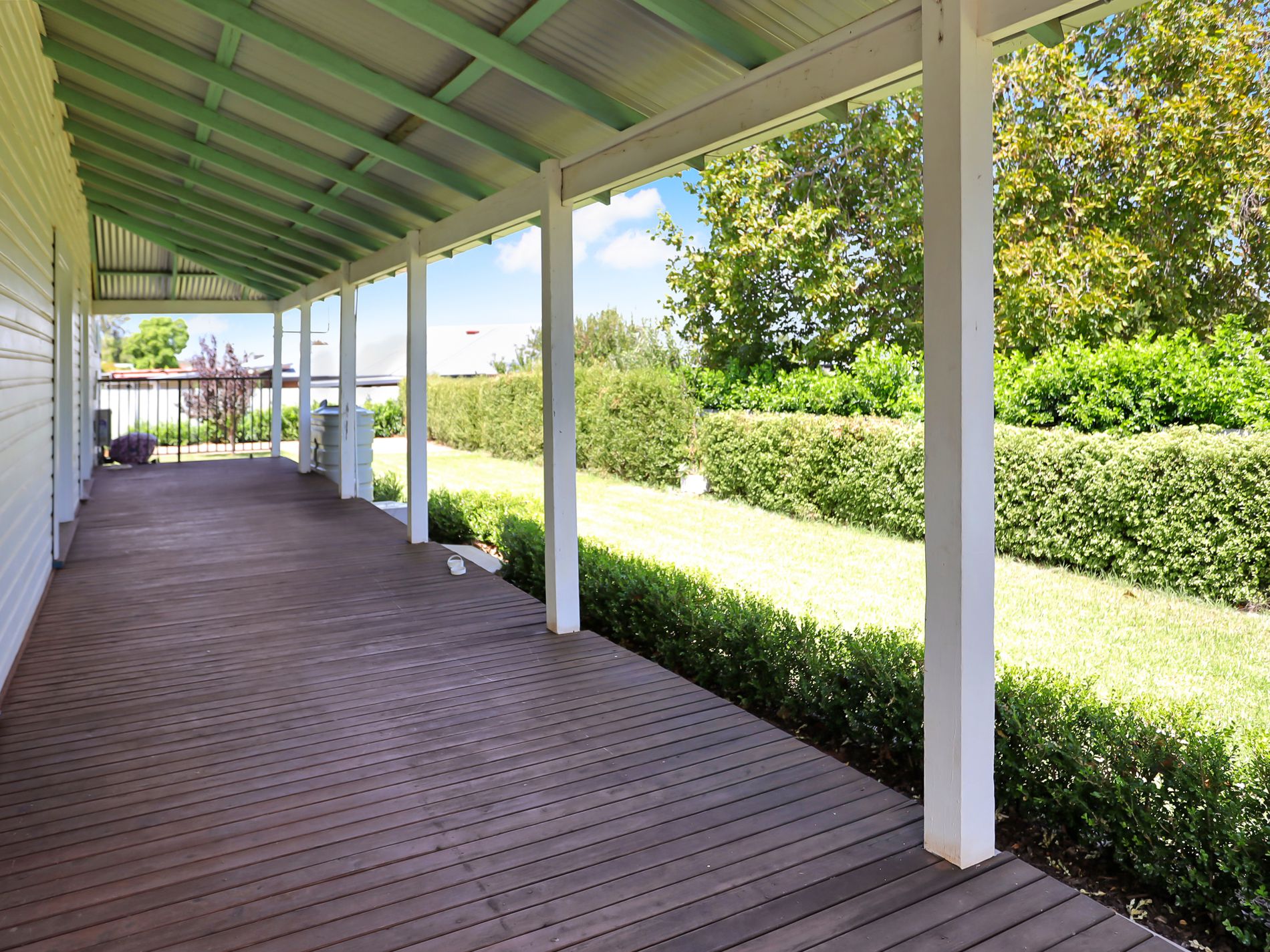 17 Regent Street, Forbes