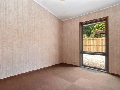 12 Tavistock Road, Frankston South