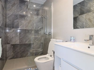 10 Serpent Road, Flat Bush
