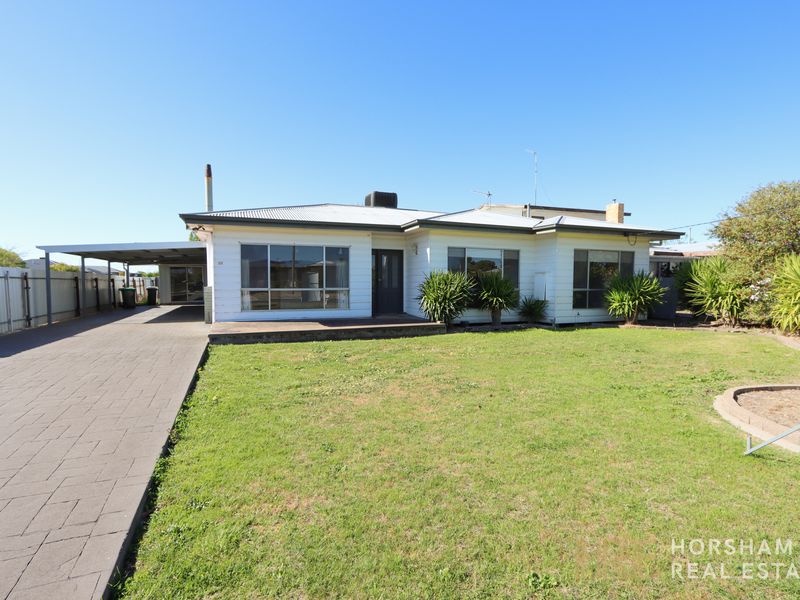 17 Howard Street, Horsham