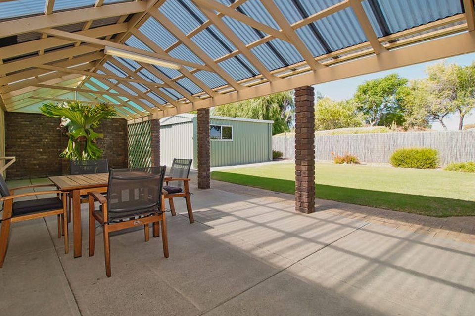 4 Dobson Court , Safety Bay