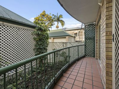 4 / 12 McGregor Avenue, Lutwyche