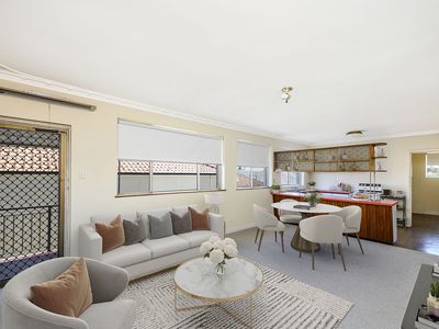 33 Robert Street, Como