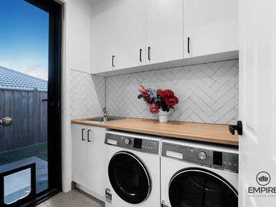 51 Kunlun Crescent, Clyde North