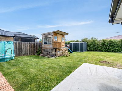 64 Menin Drive, Brighton