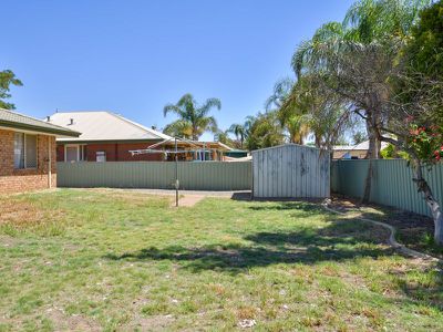 2 Holroyd Way, Boulder