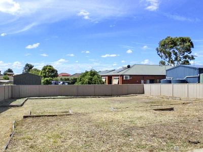 20 Bowles Road, Epsom