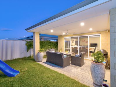 10 Fairy Parade, Alkimos