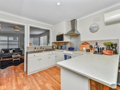 52 Foster Street, Beachport