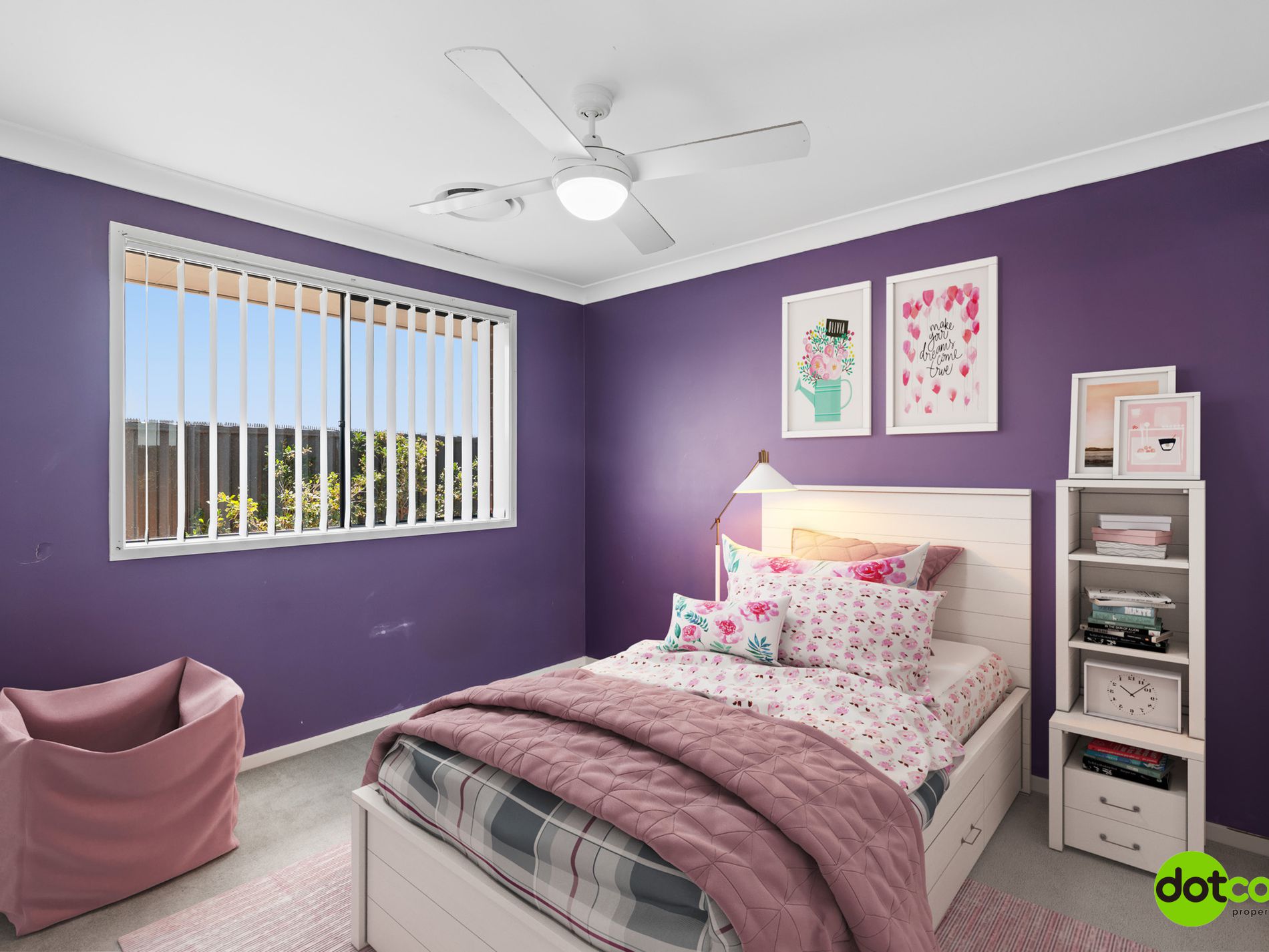 15 Violet Road, Hamlyn Terrace