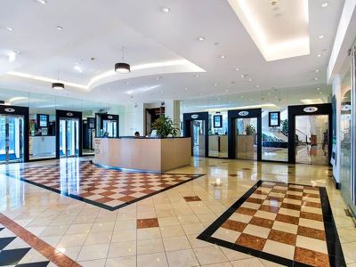 118 / 1 Queens road, Melbourne