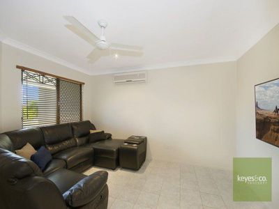 9 Monaro Circuit, Mount Louisa