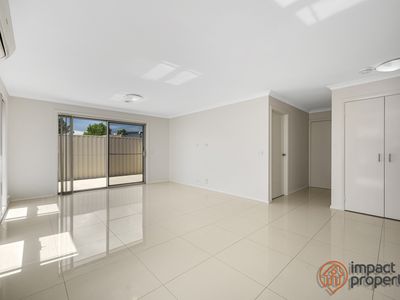 52 Lawrenson Circuit, Jacka