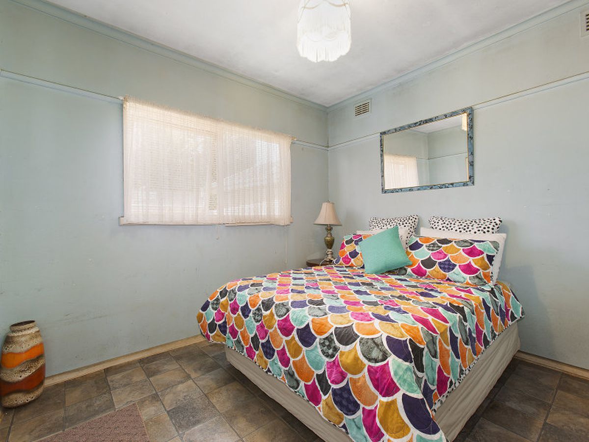 11 Koonalda Grove, Dandenong North