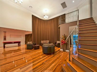60 Edinburgh Road, Benowa