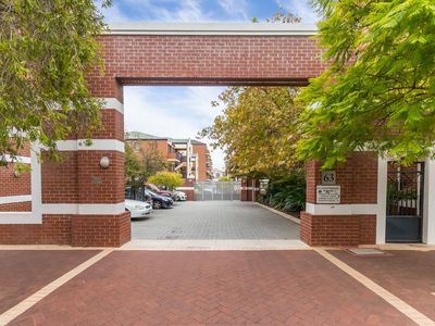 4 / 63 Palmerston Street, Perth