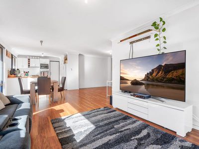 10A Bindoon Loop, Huntingdale