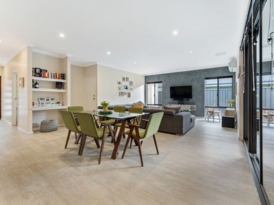 43 Pollen Turn, Banksia Grove