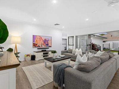 13 Macquarie Street, Wakerley