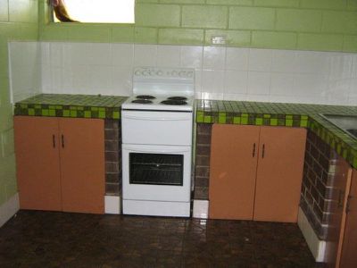 2 / 23  Walker , Cooktown