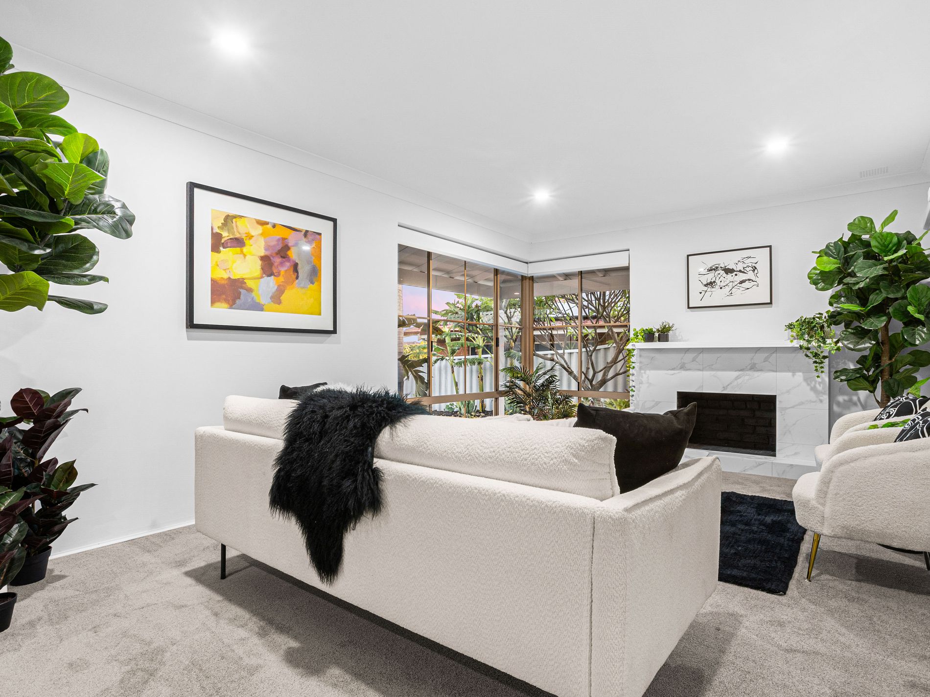 15 Kirwan Way, Winthrop