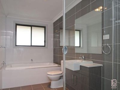 3 / 8 Fielder Street, West Gosford