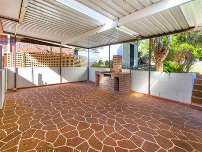 17 Leigh Cres, Unanderra