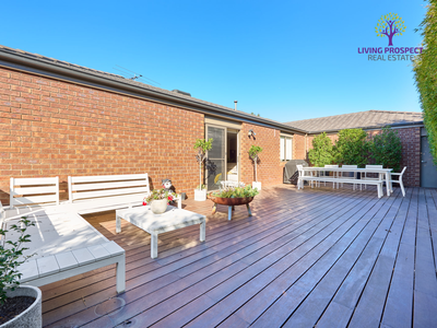 25 Haslewood Street, Point Cook