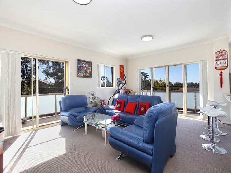 5 / 4 Bridge Rd, Homebush