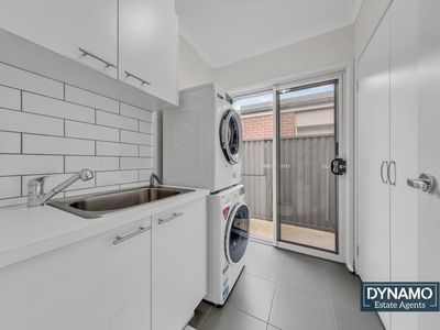 132 Debonair Pde, Craigieburn